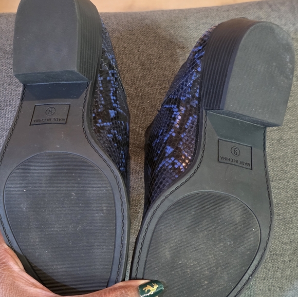 Kaari Blue Womans  Snakeskin Patterned  Shoes. Size 9 - Picture 6 of 7